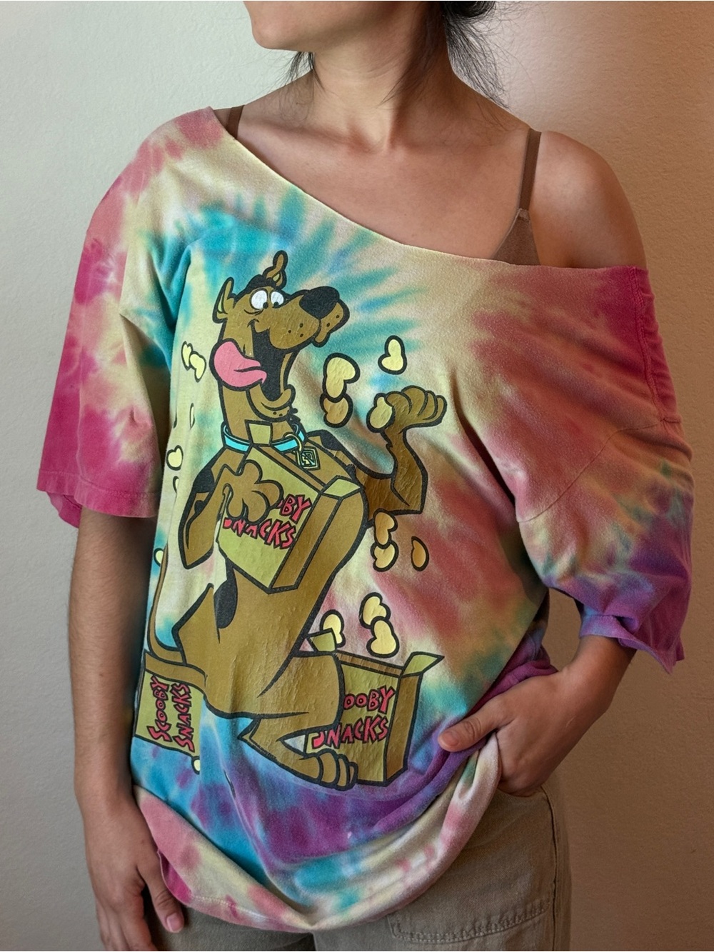 Faded Scooby-Doo Tie-Dye Oversized Graphic Tee Cut Scoop Neck
